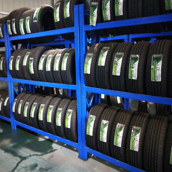 TUV Car Accessories Display Rack